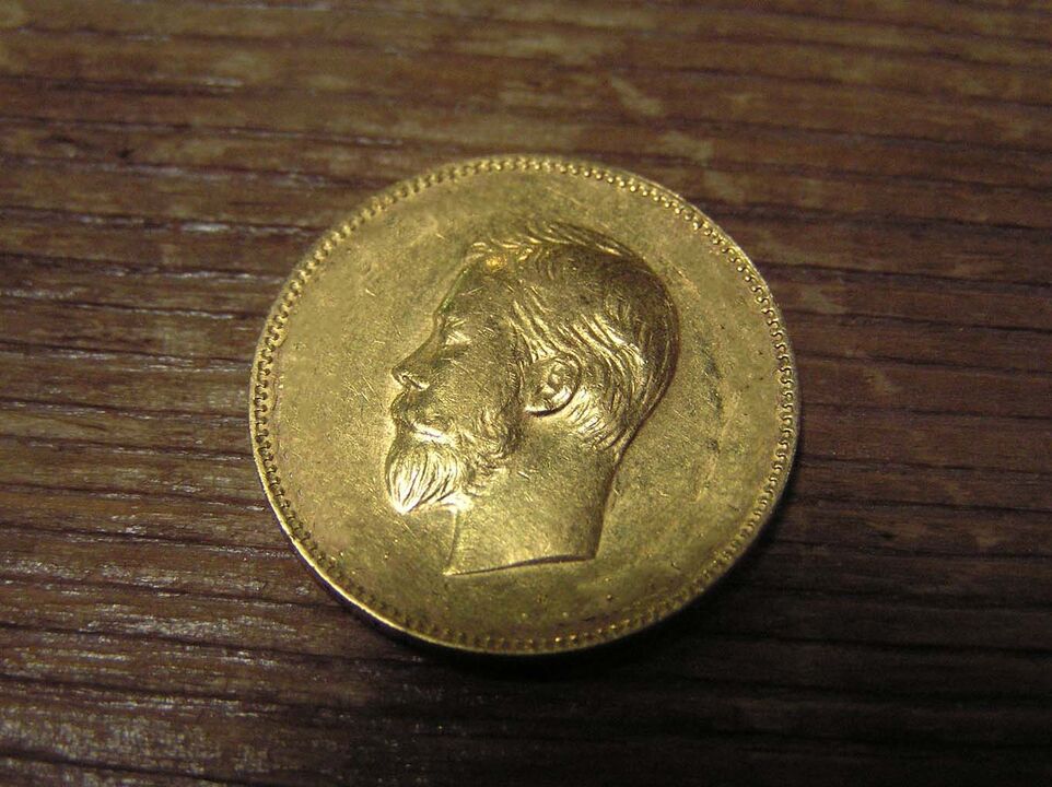 zlatá mince pro finanční blahobyt